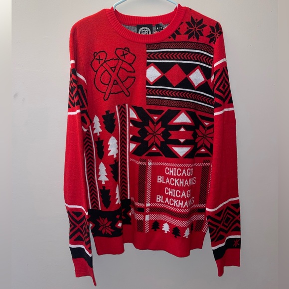 Blackhawks Christmas sweater - Picture 1 of 6